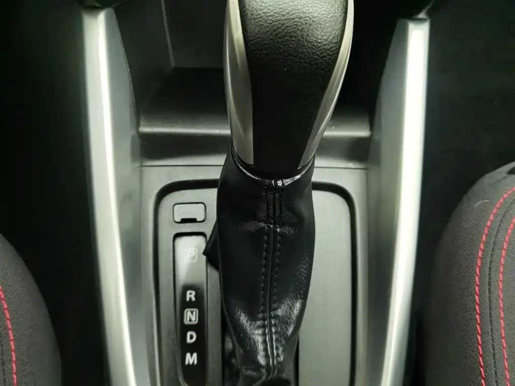 Suzuki Vitara 2017 — фото 13