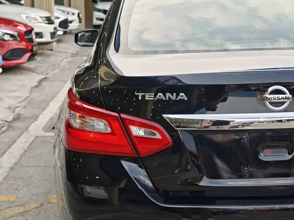 Nissan Teana 2018 — фото 17