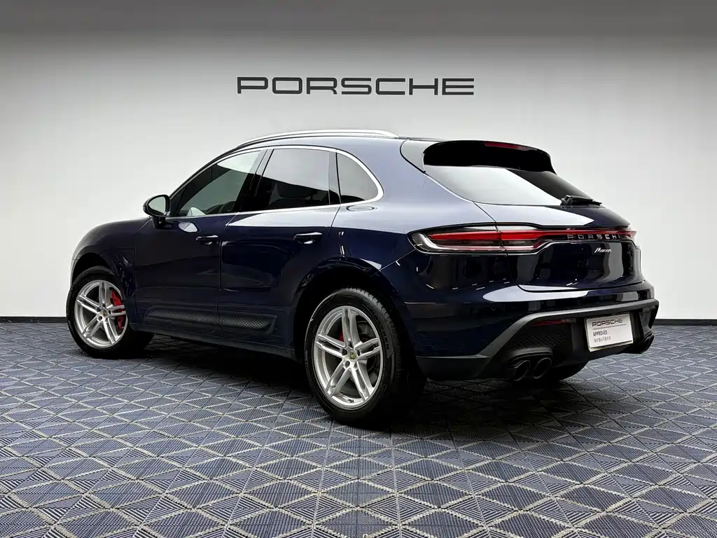 Porsche Macan 2023 — фото 8