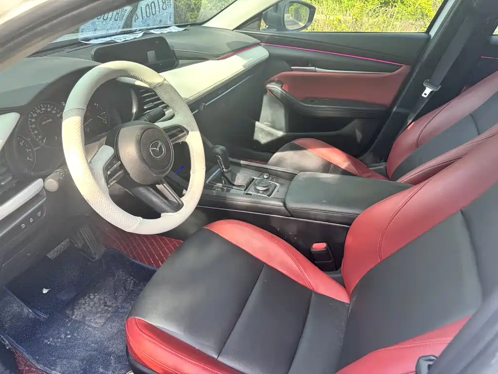 Mazda 3 Angkesela 2023