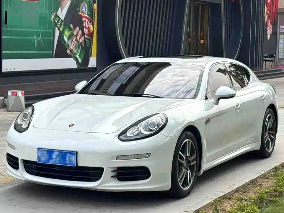 Porsche Panamera 2014