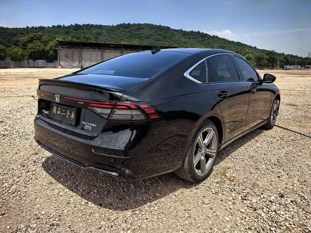 Honda Accord 2025 — фото 18
