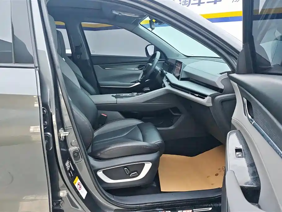 Changan CS75 PLUS 2022 — фото 8
