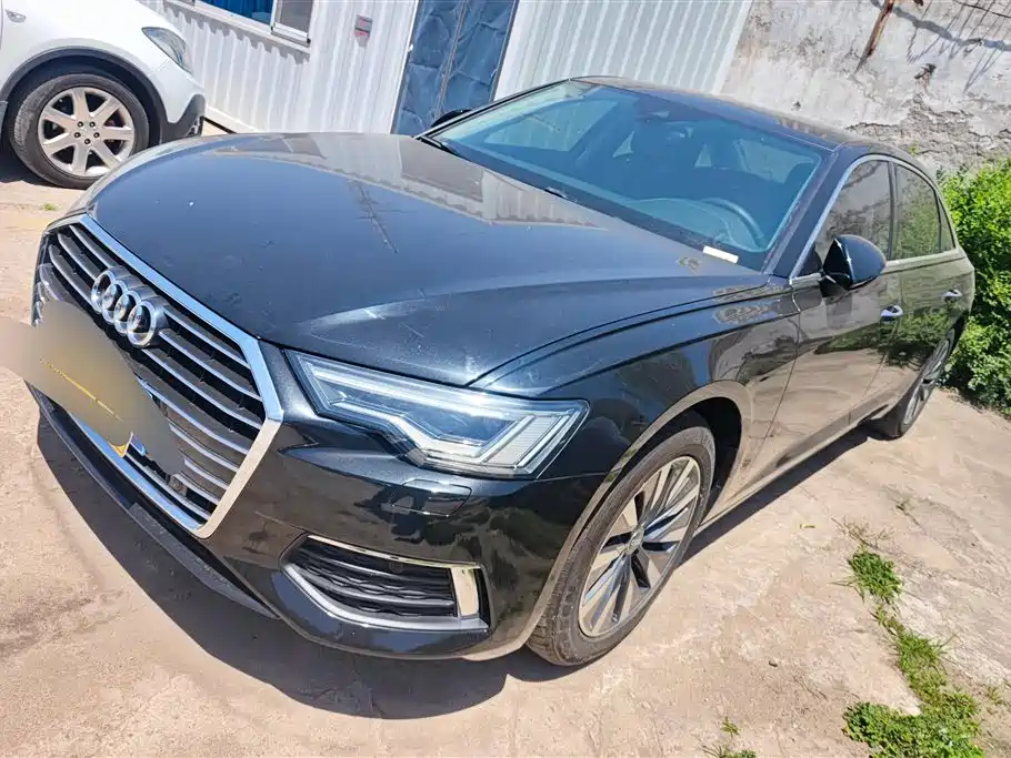Audi A6L 2020 — фото 1