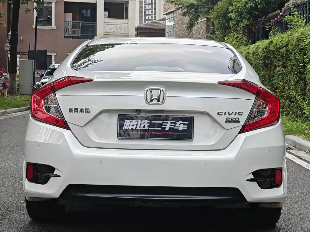Honda Civic 2017 — фото 17