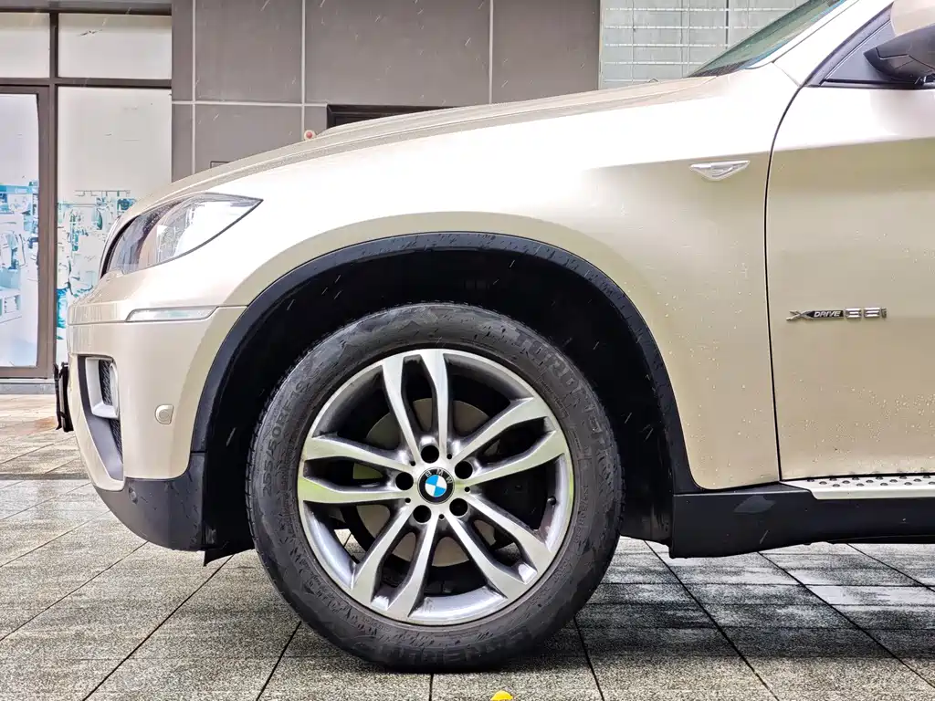 BMW X6 2014
