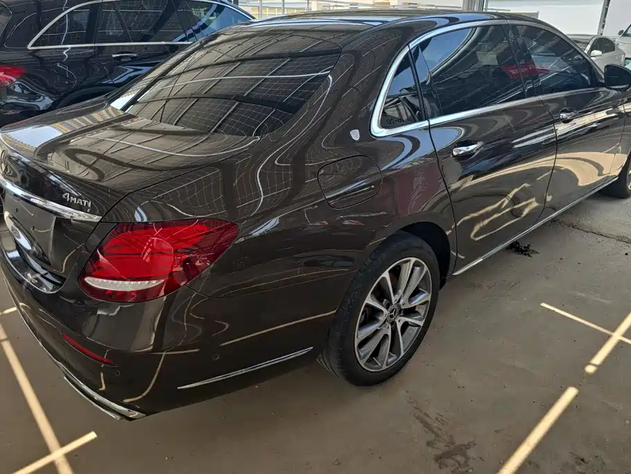 Mercedes-Benz E-Class 2017
