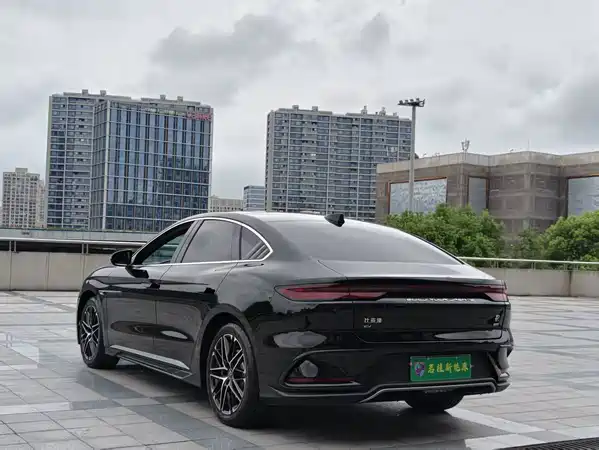 BYD Han 2025