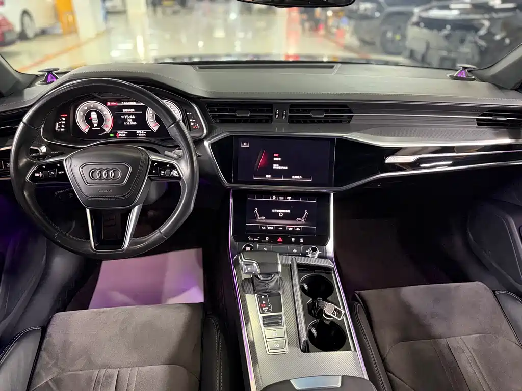 Audi A6L 2023 — фото 9