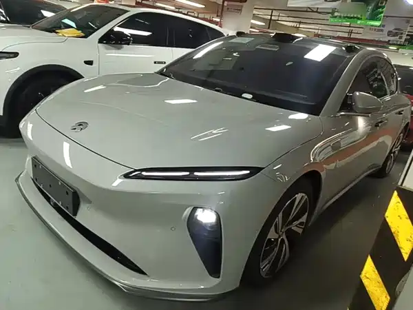 NIO ET5 2023