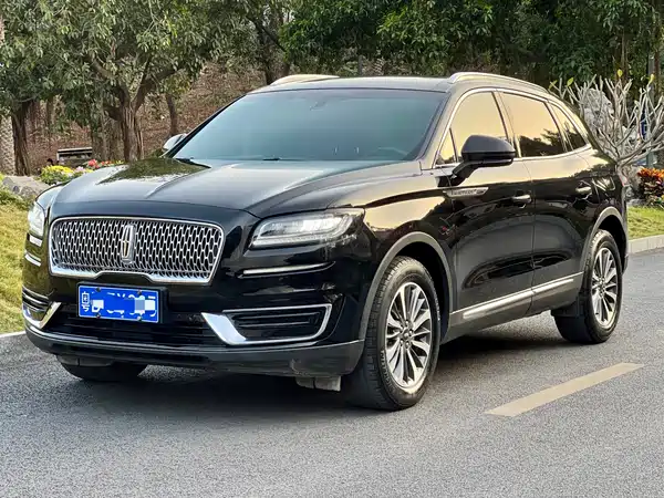 Lincoln Nautilus 2019