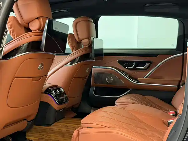 Mercedes-Benz Maybach S-Class 2021