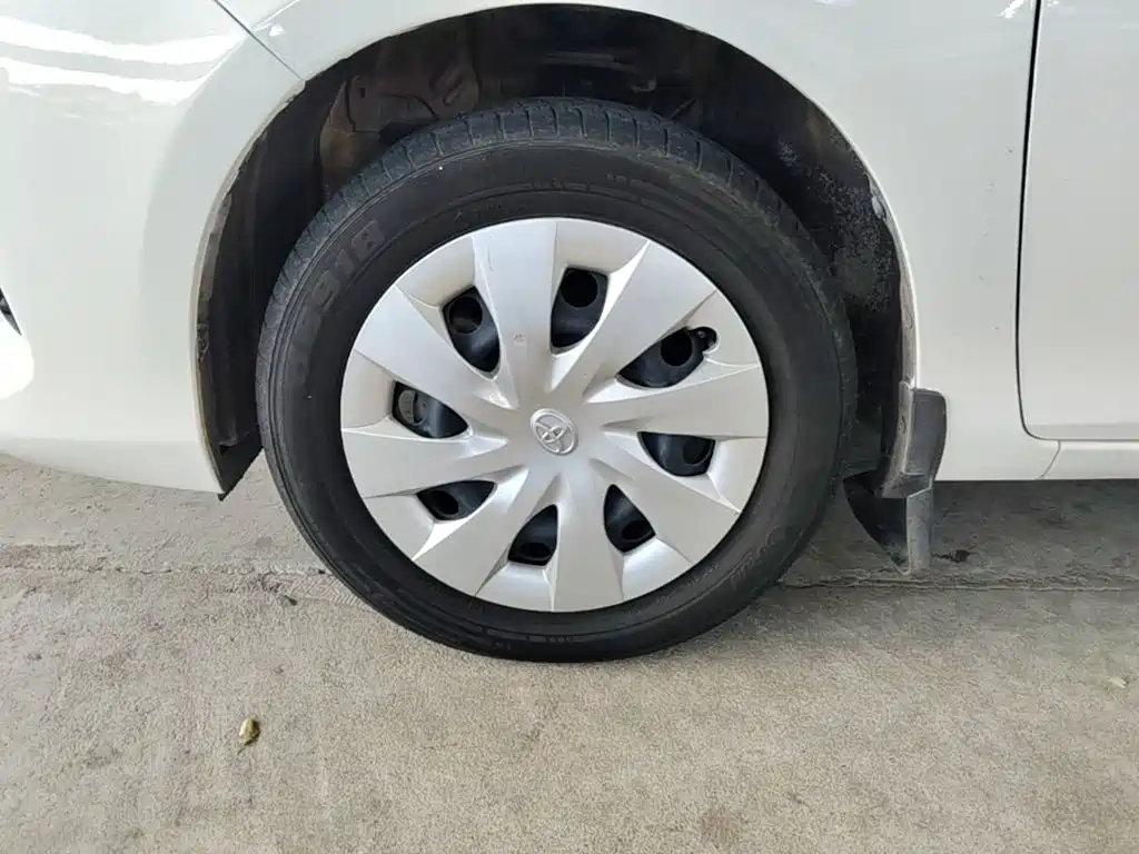 Toyota Vios FS 2017 — фото 23