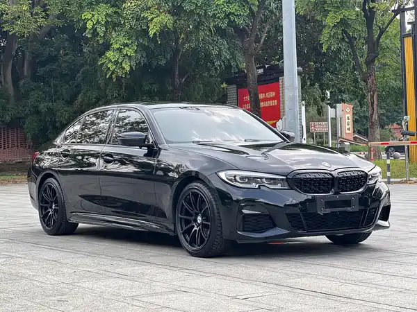 BMW 3 Series 2021
