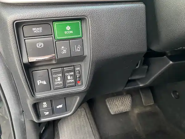 Honda Elysion 2019