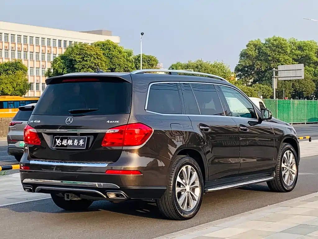 Mercedes-Benz GL-Class 2016 — фото 5