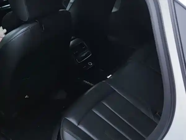 Audi A4L 2019