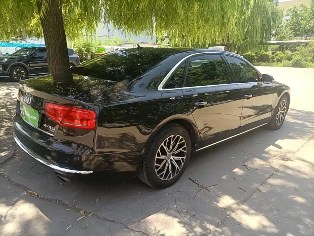 Audi A8 2014
