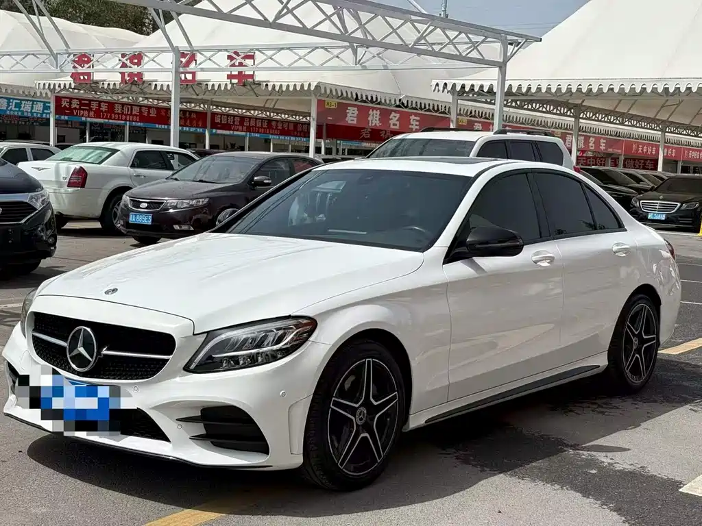 Mercedes-Benz C-Class 2021