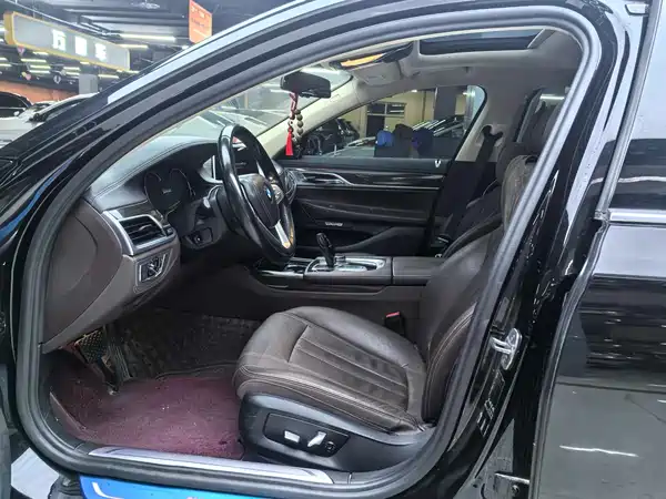 BMW 7 Series 2017