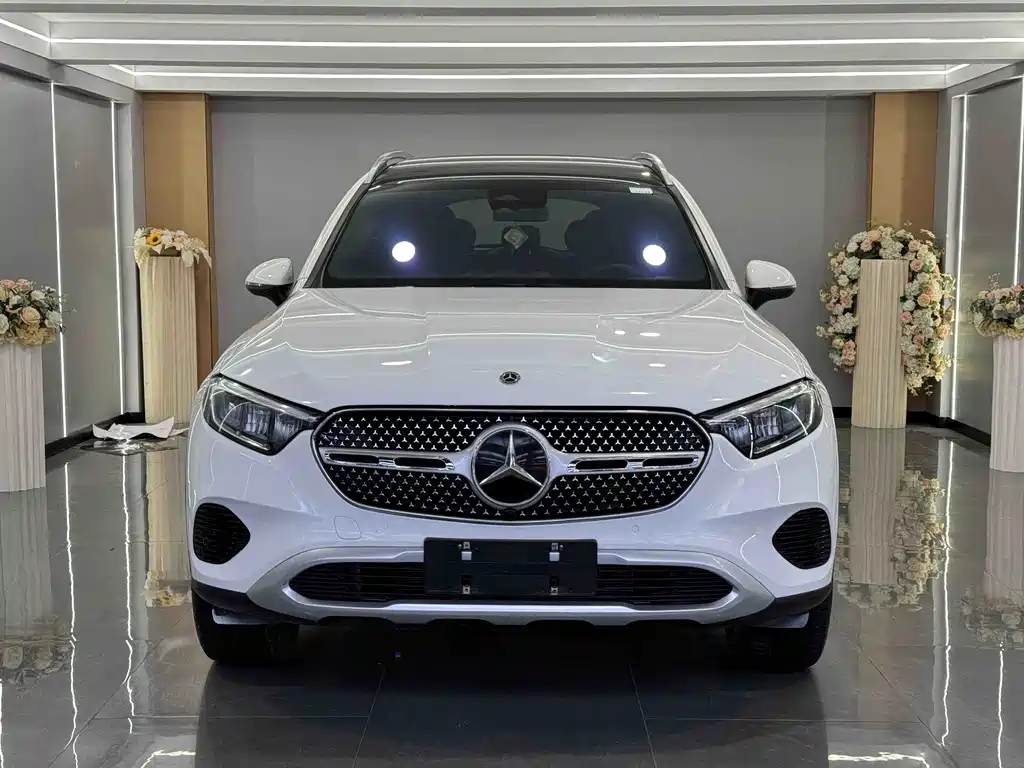 Mercedes-Benz GLC 2024