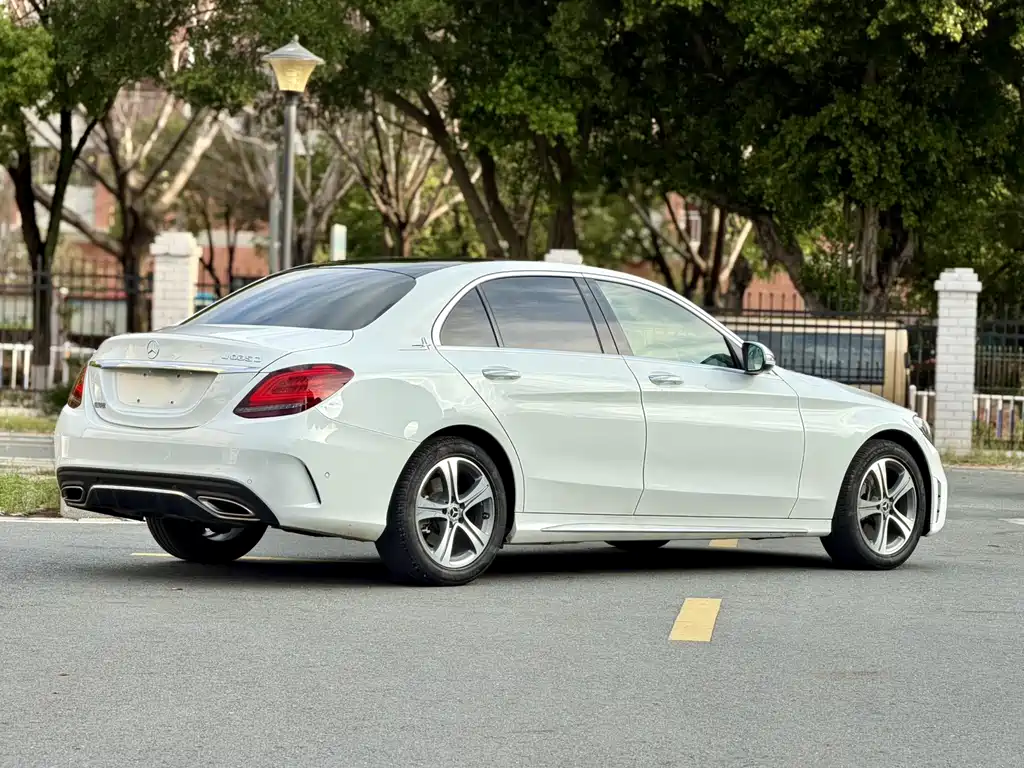 Mercedes-Benz C-Class 2020 — фото 9
