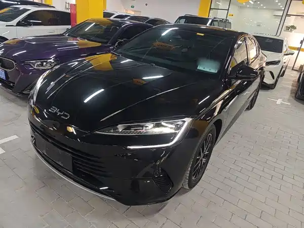 BYD Seal 07 DM-i 2024