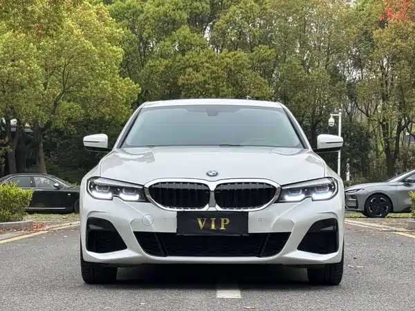 BMW 3 Series 2021