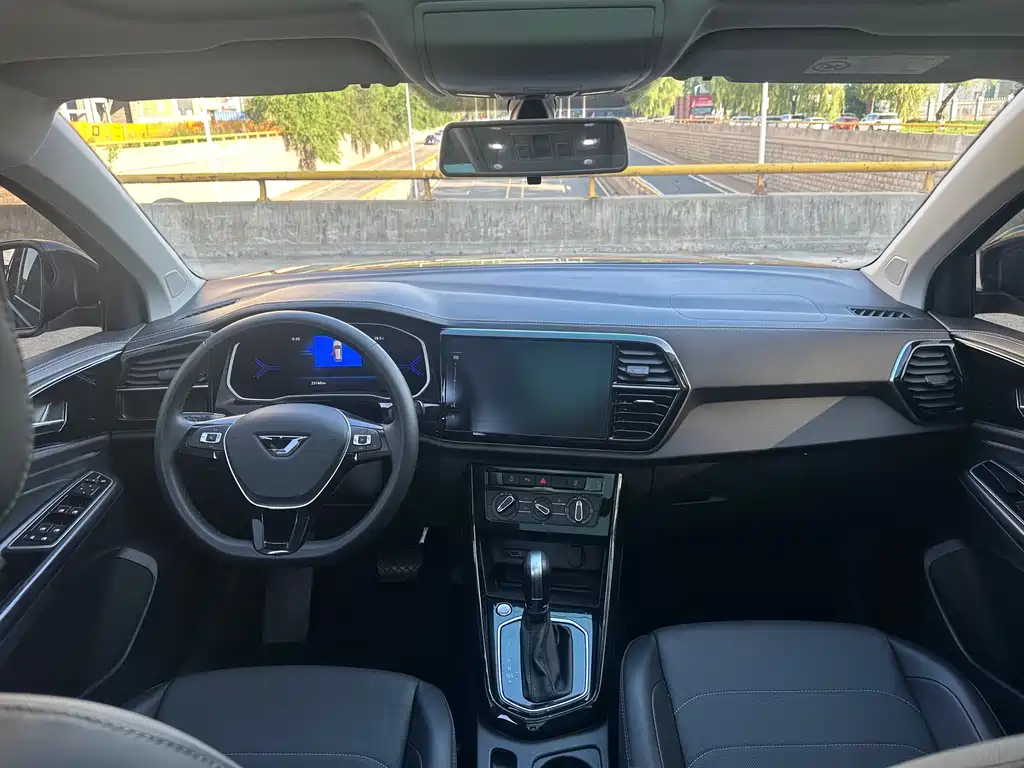 Jetta VS7 2022