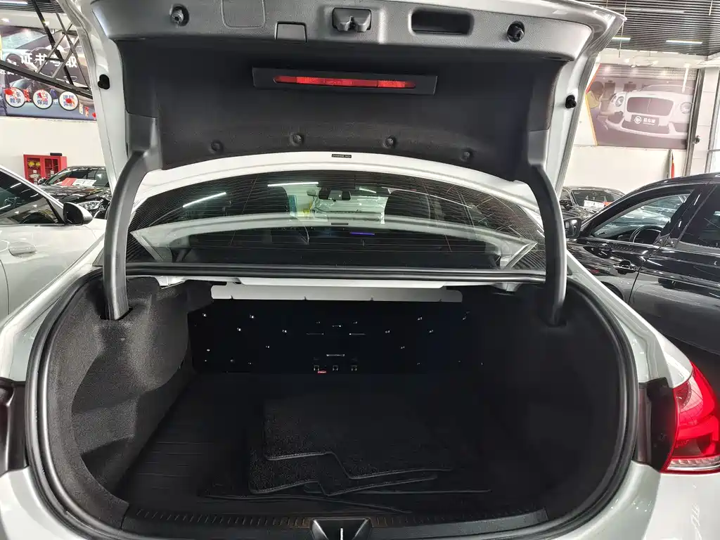 Mercedes-Benz A-Class 2021 — фото 17