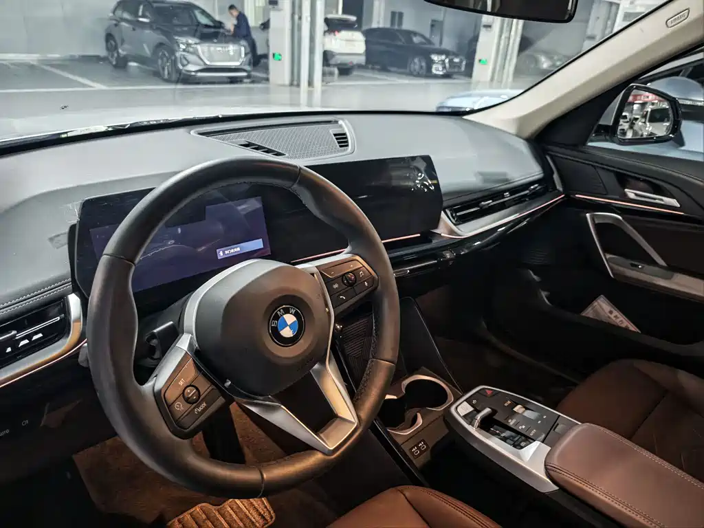 BMW X1 2024 — фото 10