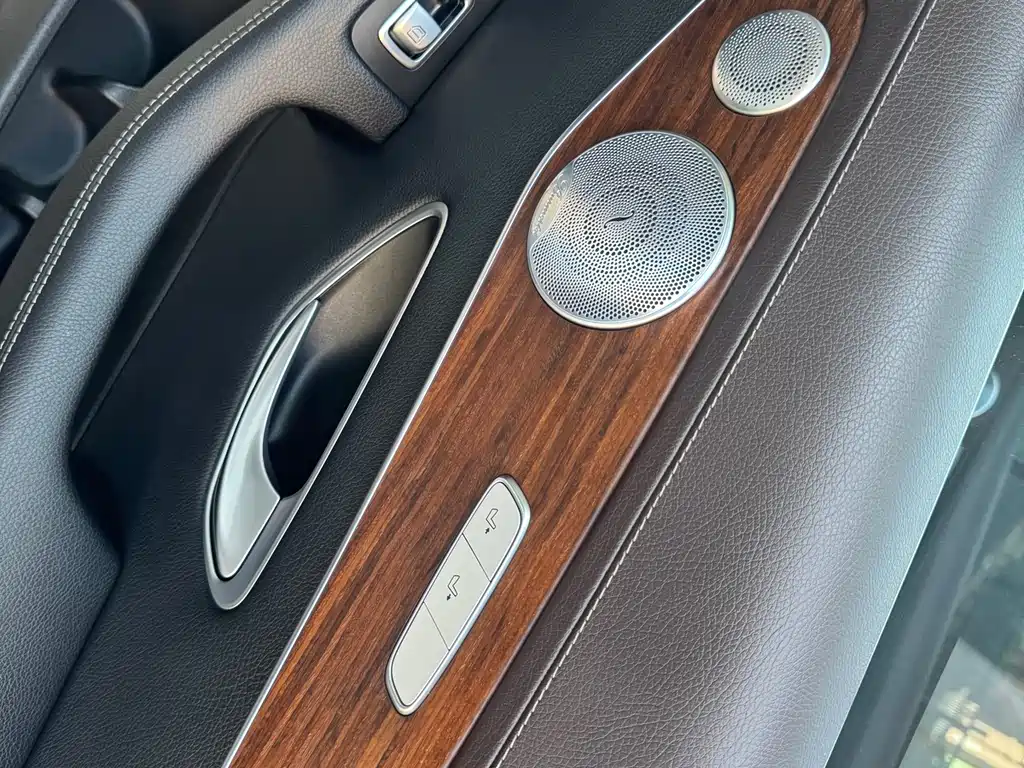 Mercedes-Benz GLC 2021 — фото 16