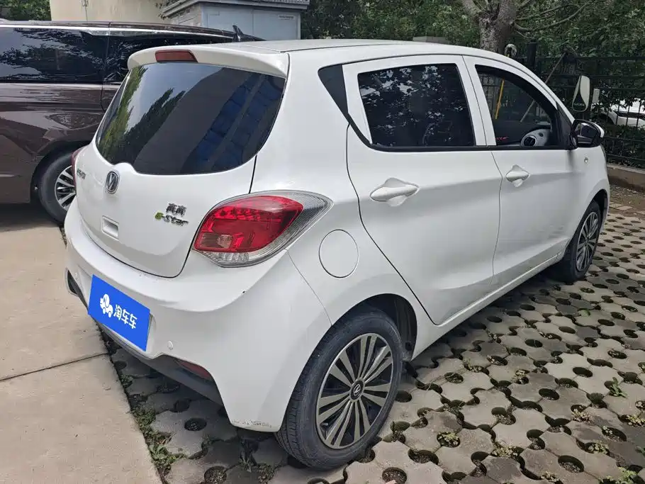 Changan Benben E-Star 2022