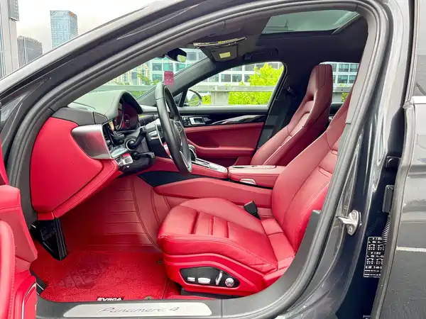 Porsche Panamera 2019