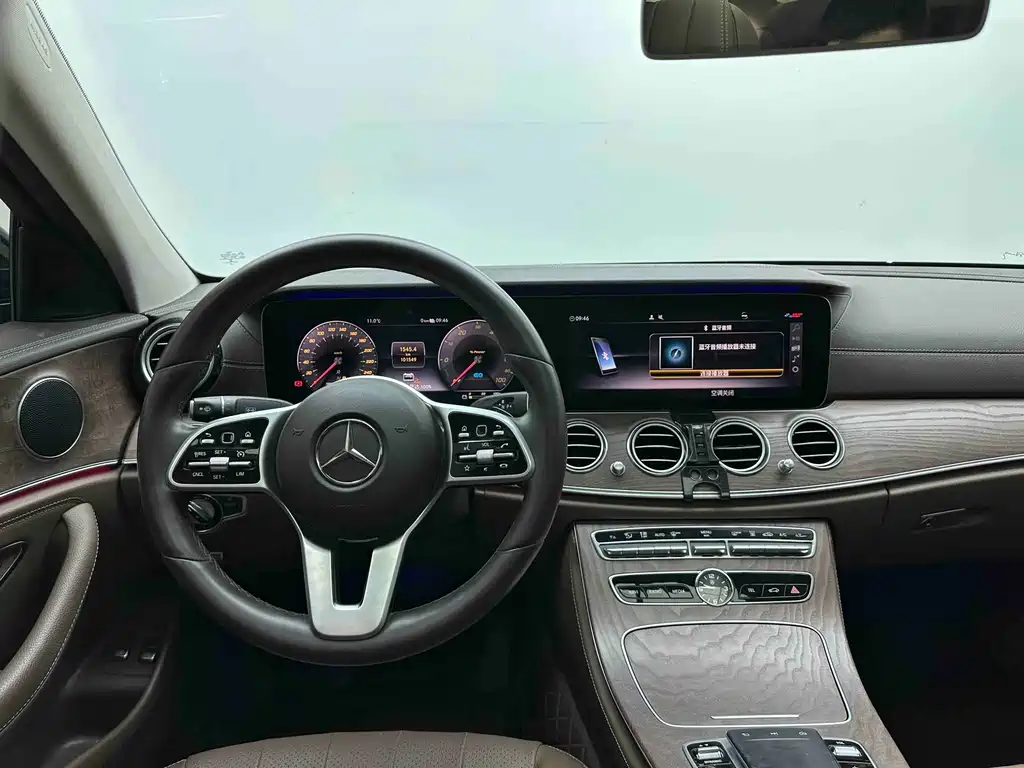 Mercedes-Benz E-Class New Energy 2020 — фото 14