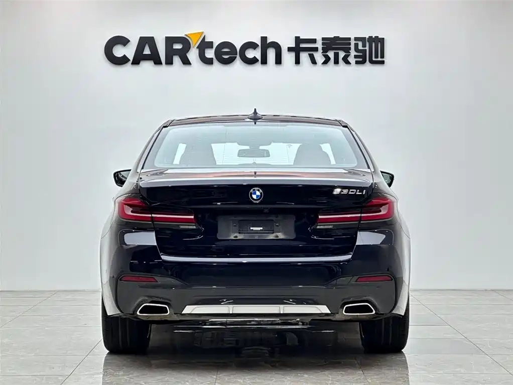 BMW 5 Series 2023