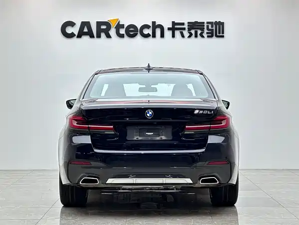 BMW 5 Series 2023