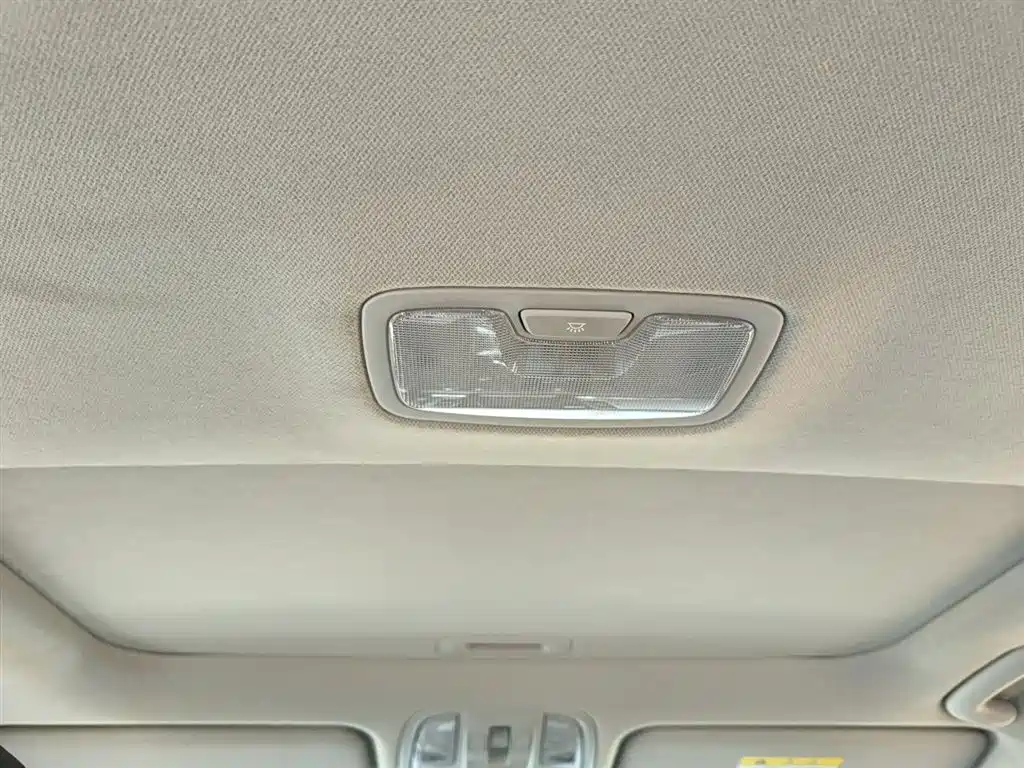 Kia Niro 2017 — фото 9
