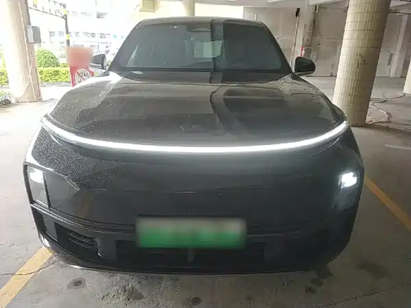 Li Auto L8 2024