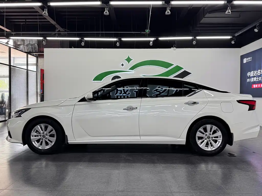 Nissan Teana 2019