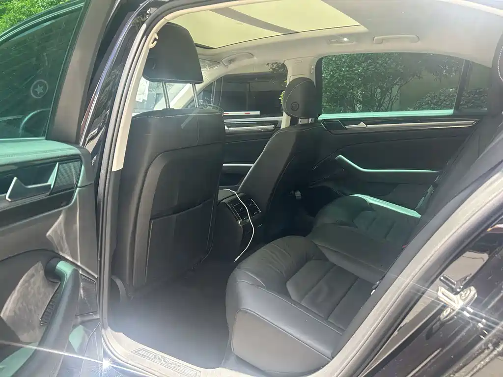 Volkswagen Phideon 2020