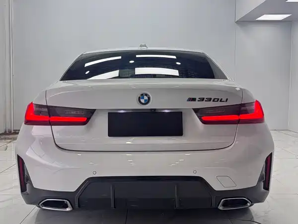 BMW 3 Series 2023