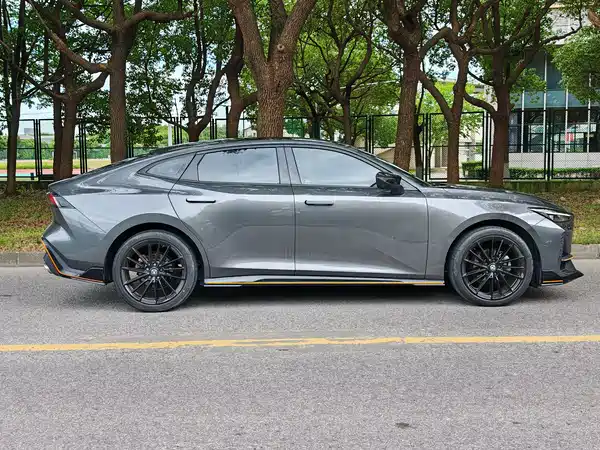 Changan UNI-V 2023