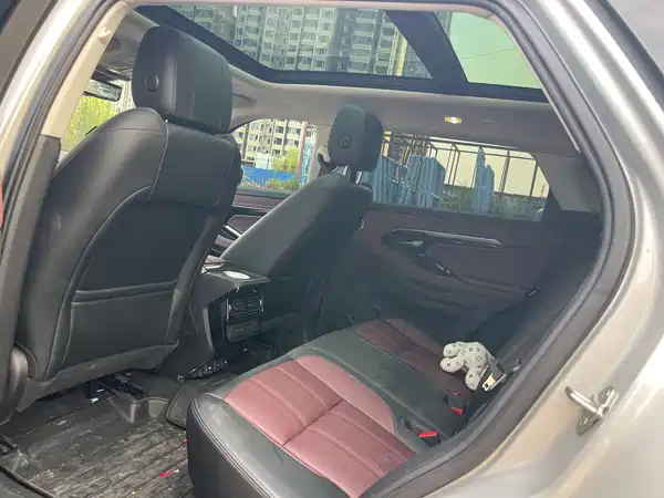 Land Rover Range Rover Evoque 2022