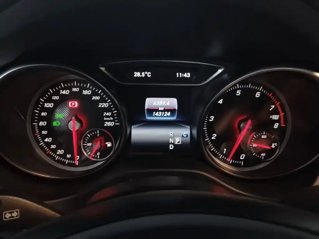 Mercedes-Benz GLA 2019 — фото 12