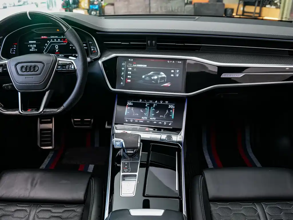 Audi RS 7 2021 — фото 7