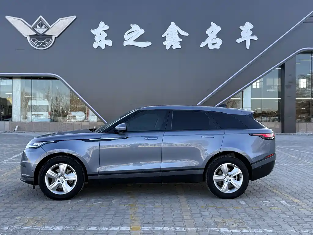 Land Rover Velar 2023 — фото 6