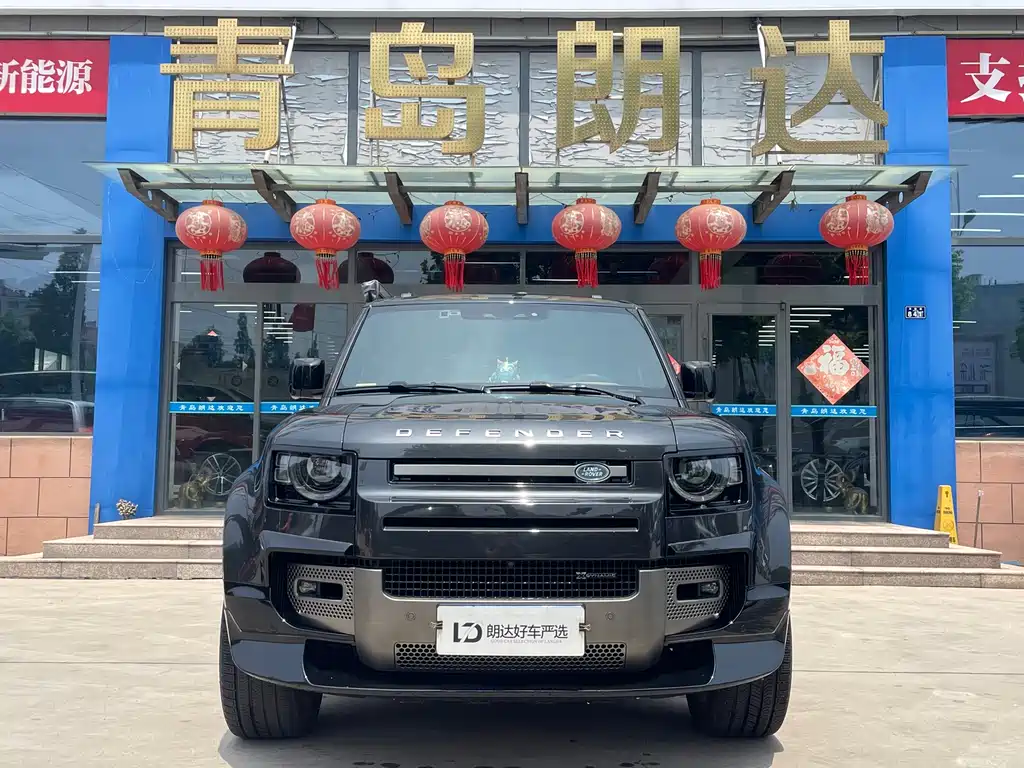 Land Rover Defender 2022
