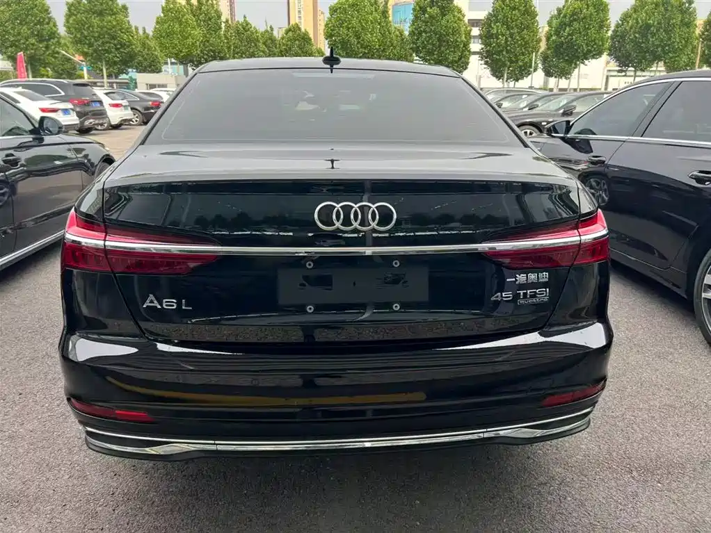 Audi A6L 2023