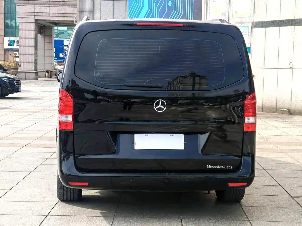 Mercedes-Benz Vito 2021 — фото 5